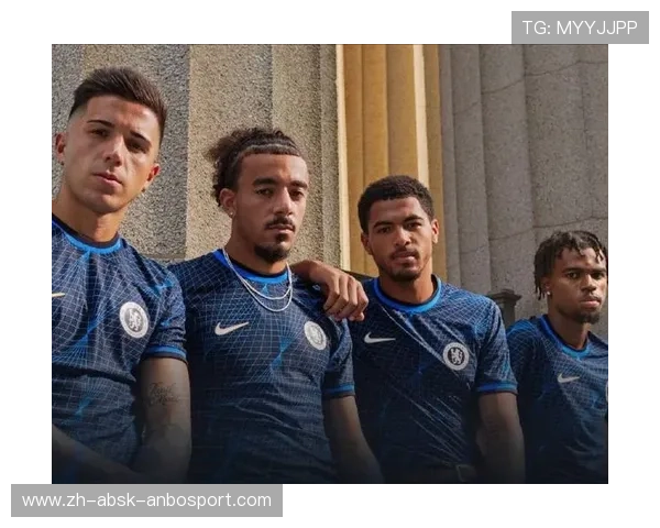 2017赛季英超客场球衣亮点与配色创新分析