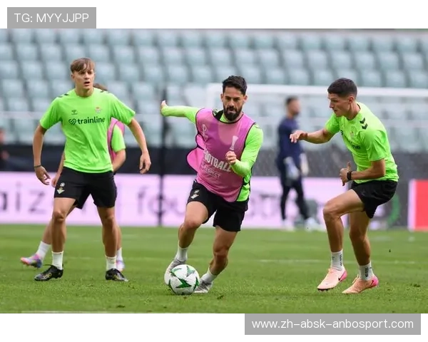 西甲联赛12月赛程重点对决