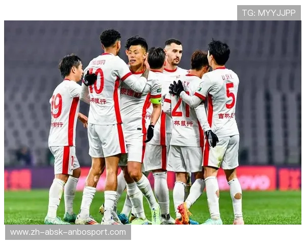 中超联赛最新排行榜及球员杨姓榜单详解 中超联赛最新排行榜及球员杨姓榜单详解